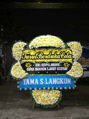 Papan Bunga Duka di Wakatobi